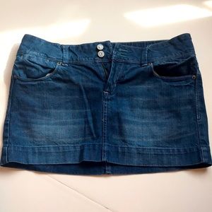 AMERICAN EAGLE WOMENS JEAN SKIRT